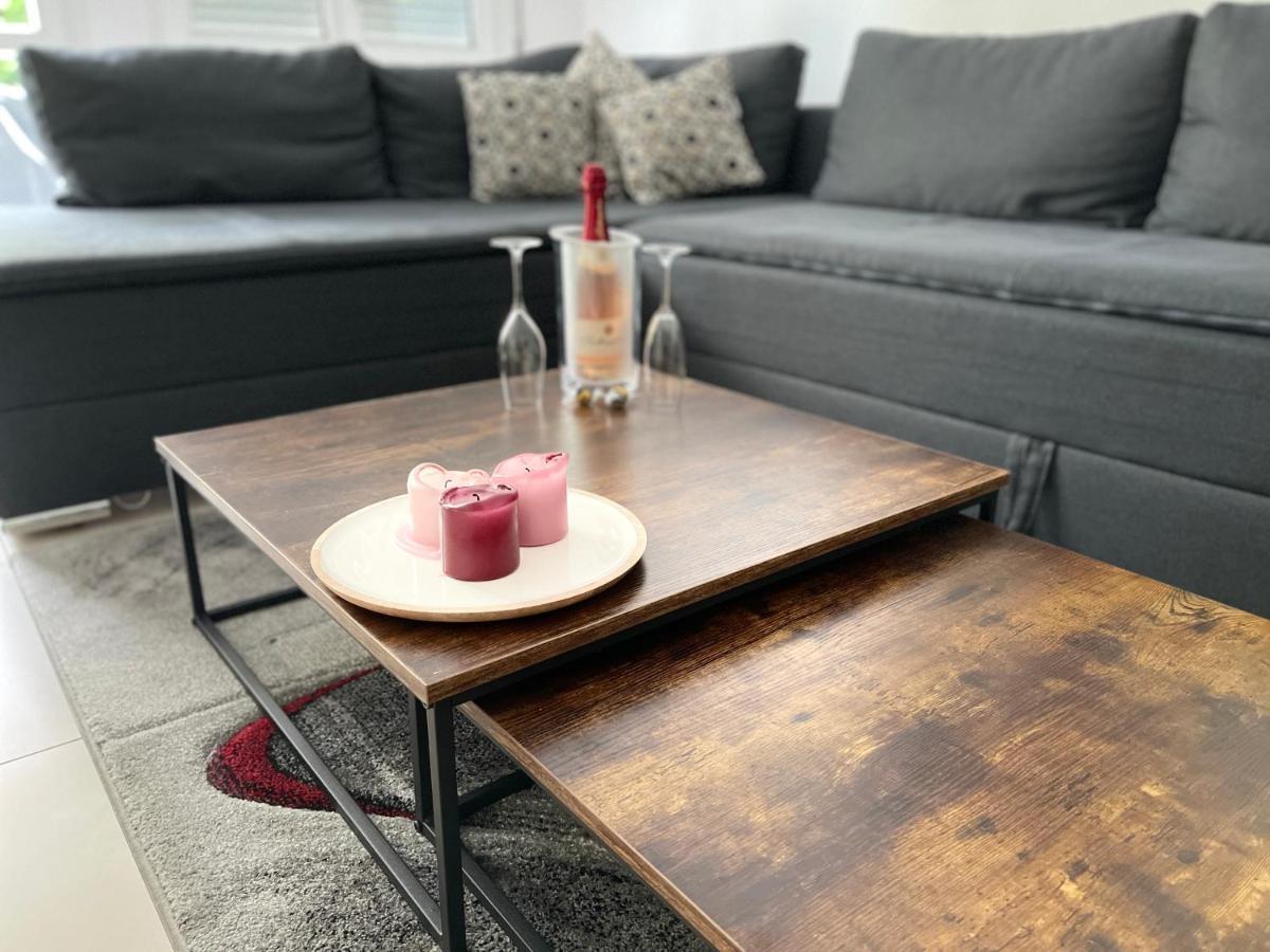 Sonnige Wohnung Im Zentrum Mit Terrasse U Tiefgarage - Netflix & Prime Leipzig Luaran gambar