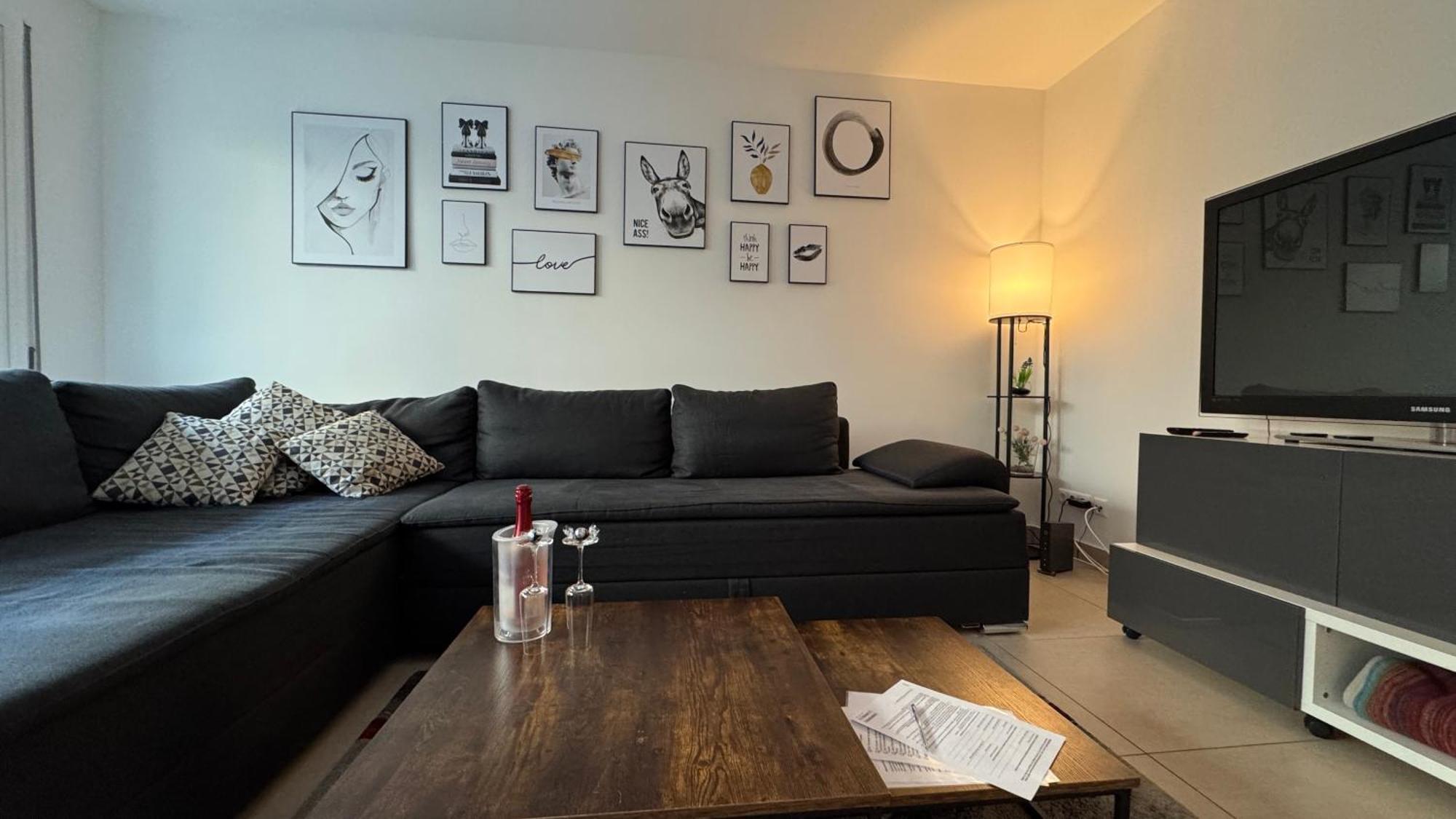 Sonnige Wohnung Im Zentrum Mit Terrasse U Tiefgarage - Netflix & Prime Leipzig Luaran gambar